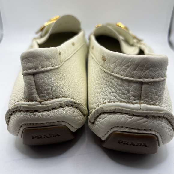 Prada‎ White Leather Gold Buckle Driving Moccasins Loafers Women's Size 37 - Picture 3 of 5